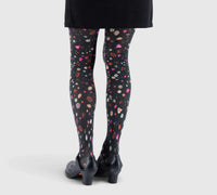Collants fantaisie fleuris – élégance et originalité