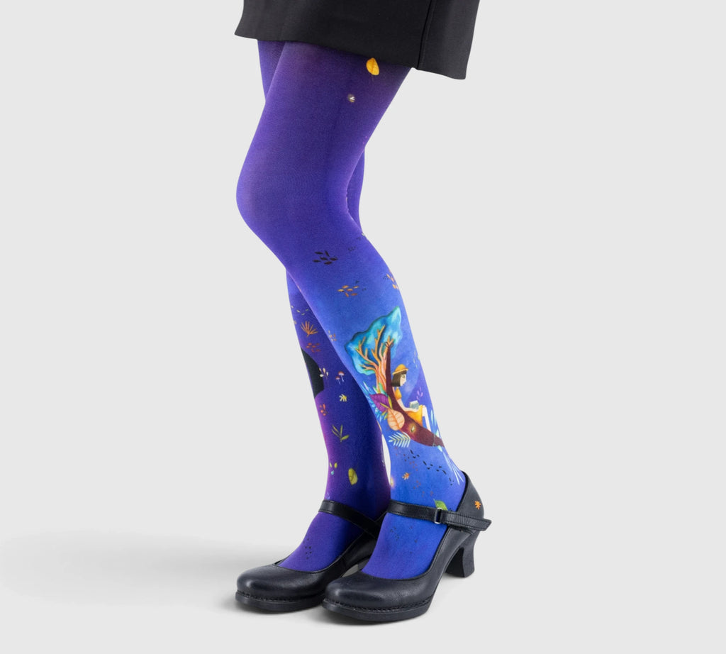 Collants fantaisie : voyage créatif en nuances de violet