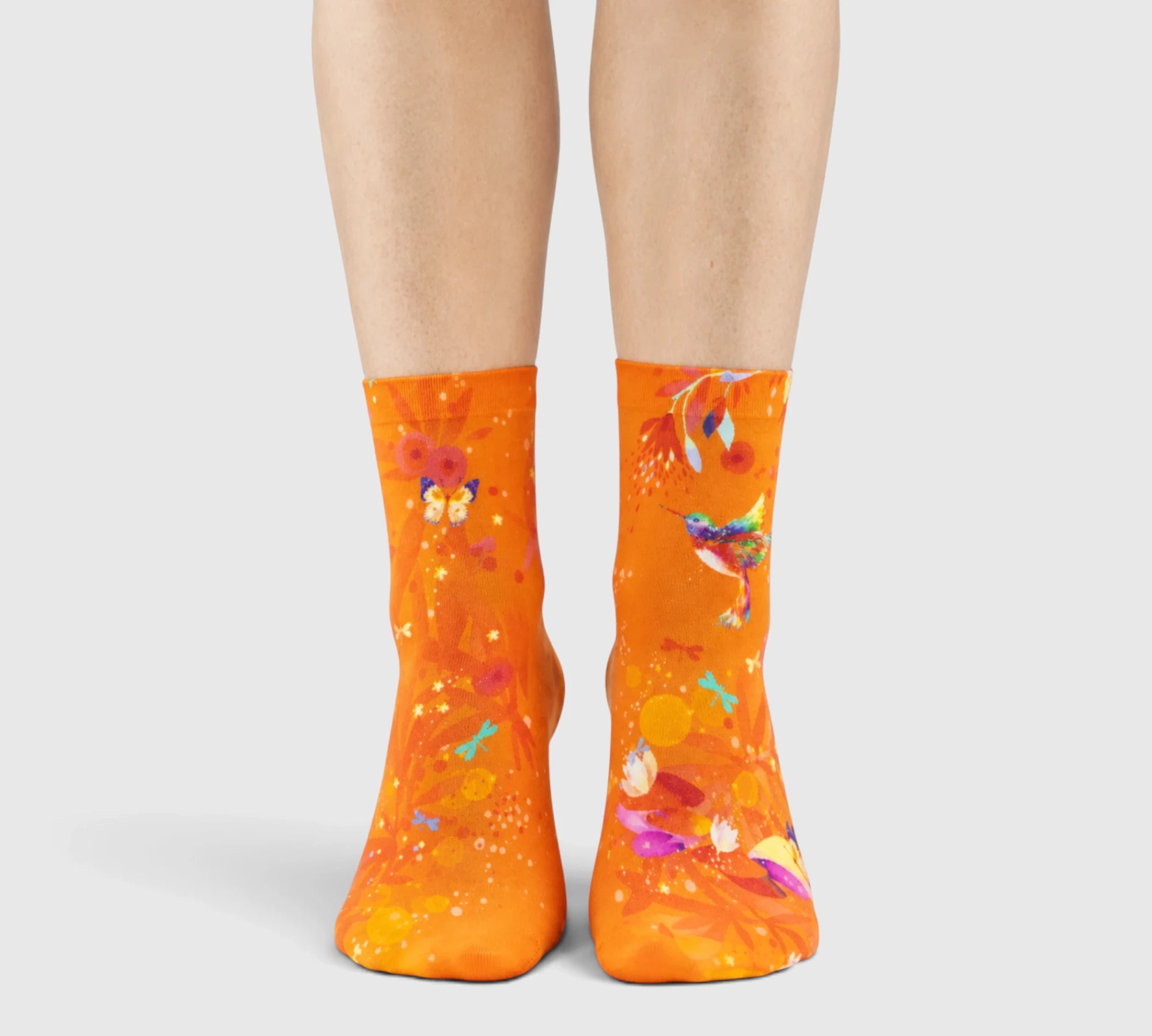 Chaussettes originales : douceur orangée et colibri