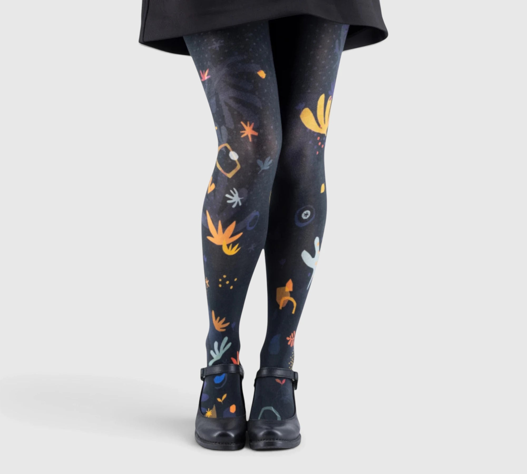 Collants fantaisie noirs résistants, confortables et haut de gamme.