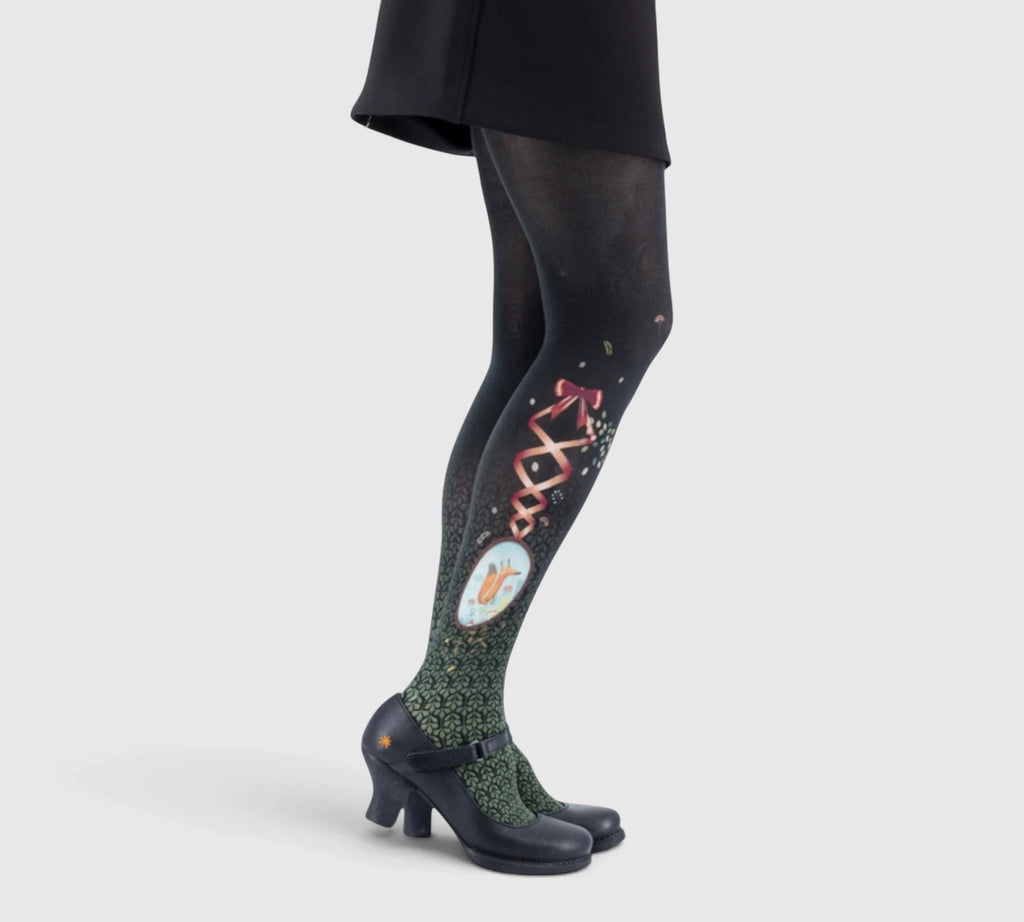 Collants imprimés : un allié mode
