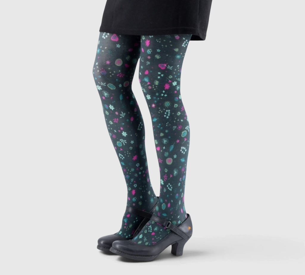 Collants fantaisie fleuris – élégance naturelle