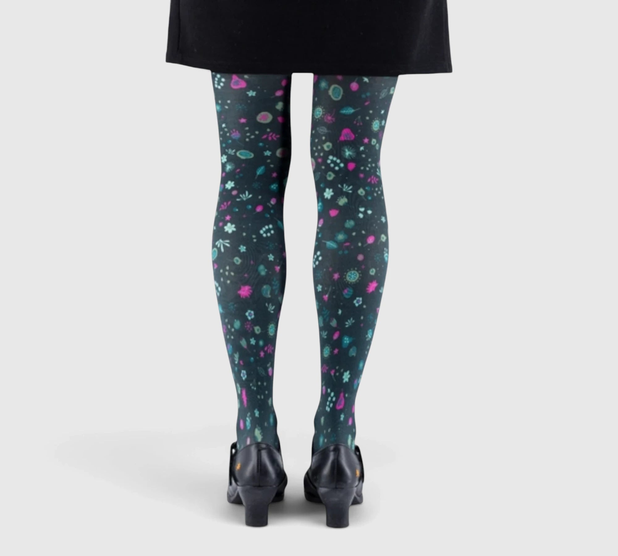 Collants fantaisie fleuris – élégance naturelle
