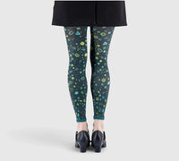 Leggings fantaisie : couleurs vives et motifs graphiques tendance