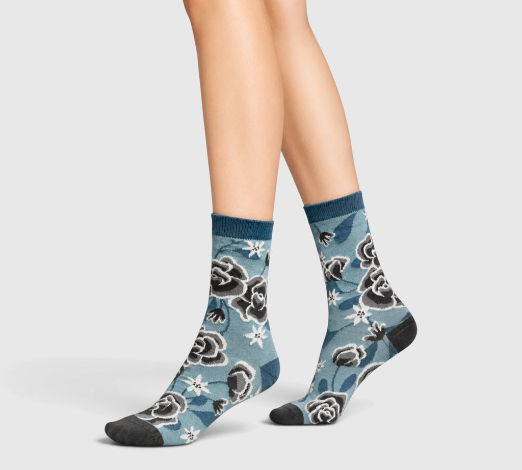 Chaussettes originales femme motif floral bleu
